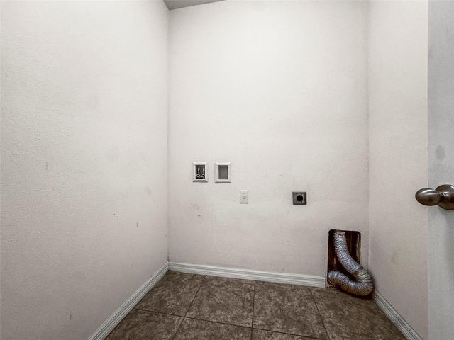 3820 CRYSTAL DEW STREET, Plant City, FL 33567