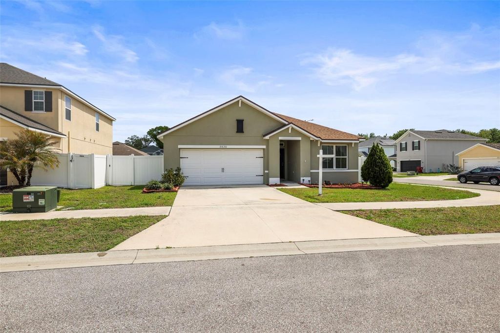 3820 CRYSTAL DEW STREET, Plant City, FL 33567