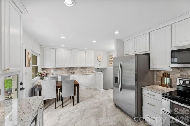 728 Wingrave Drive, Charlotte, NC 28270