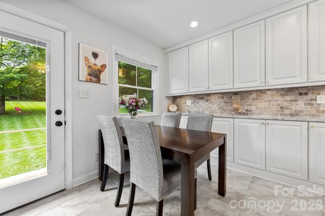 728 Wingrave Drive, Charlotte, NC 28270
