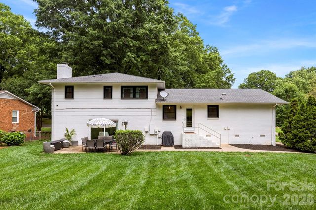 728 Wingrave Drive, Charlotte, NC 28270