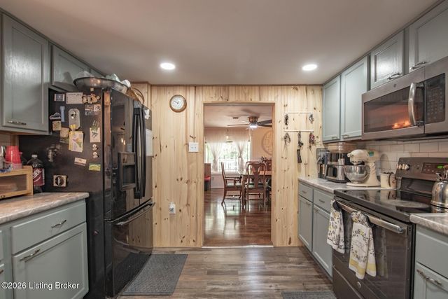 1543 Jim Clark Rd, New Haven, KY 40051