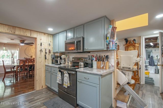 1543 Jim Clark Rd, New Haven, KY 40051