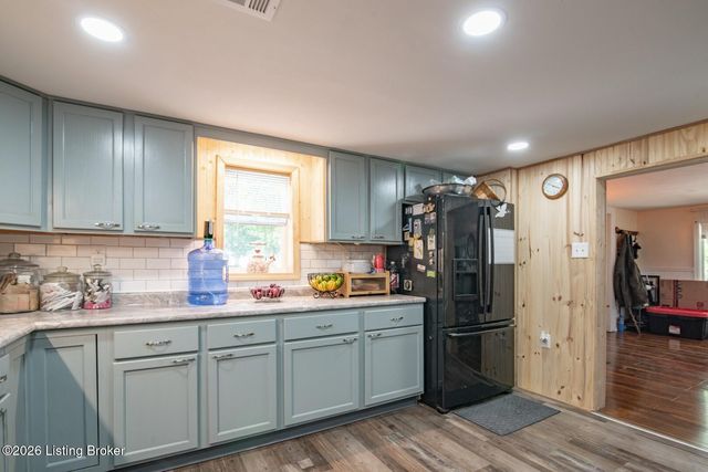 1543 Jim Clark Rd, New Haven, KY 40051