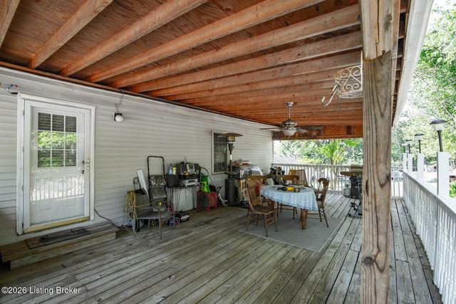 1543 Jim Clark Rd, New Haven, KY 40051
