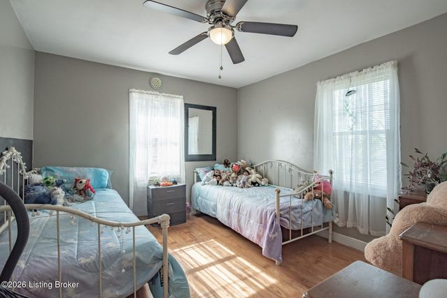 1543 Jim Clark Rd, New Haven, KY 40051