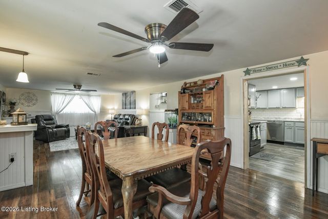 1543 Jim Clark Rd, New Haven, KY 40051
