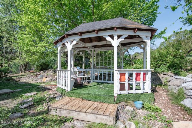 1543 Jim Clark Rd, New Haven, KY 40051