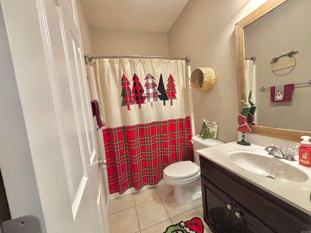 17 Vilsonia Way, Vilonia, AR 72173