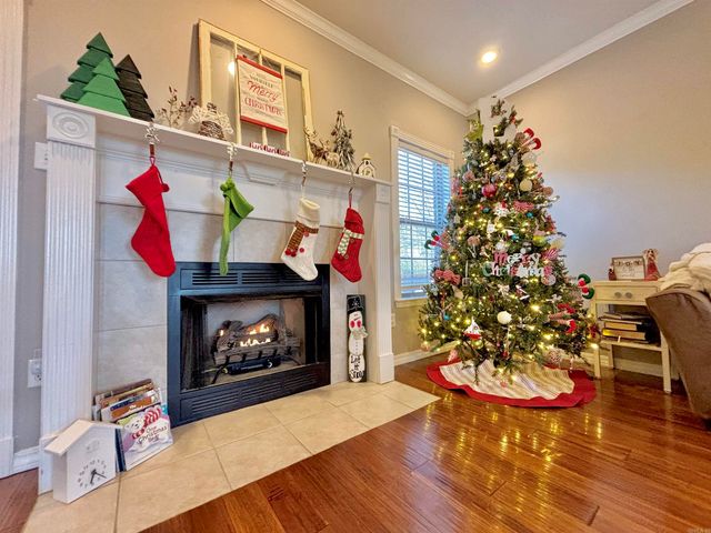 17 Vilsonia Way, Vilonia, AR 72173