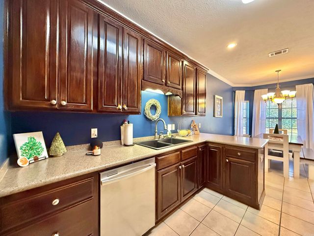 17 Vilsonia Way, Vilonia, AR 72173