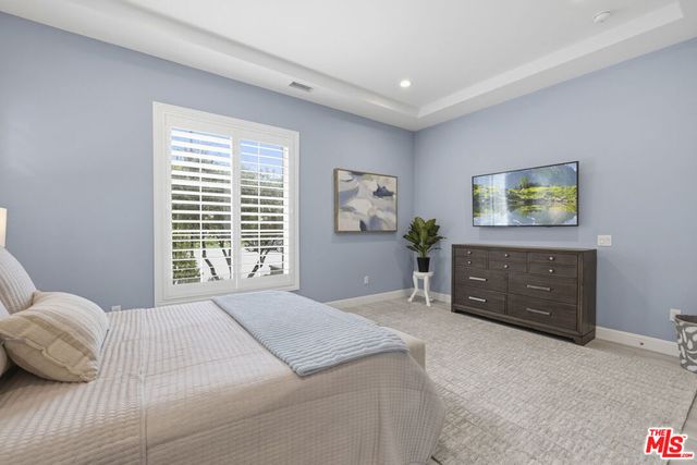 20168 W Cromwell Way, Porter Ranch, CA 91326