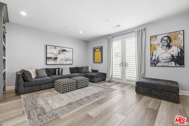 20168 W Cromwell Way, Porter Ranch, CA 91326