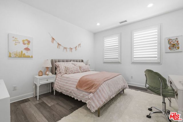 20168 W Cromwell Way, Porter Ranch, CA 91326