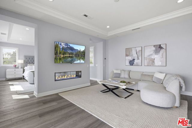 20168 W Cromwell Way, Porter Ranch, CA 91326