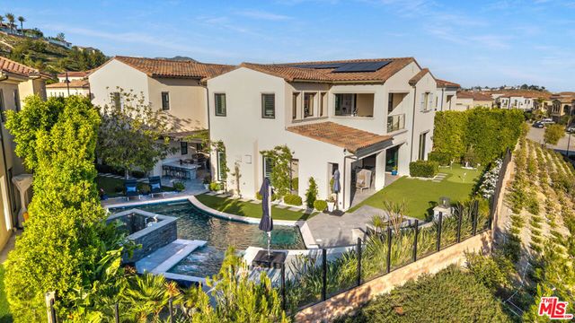 20168 W Cromwell Way, Porter Ranch, CA 91326
