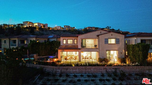 20168 W Cromwell Way, Porter Ranch, CA 91326