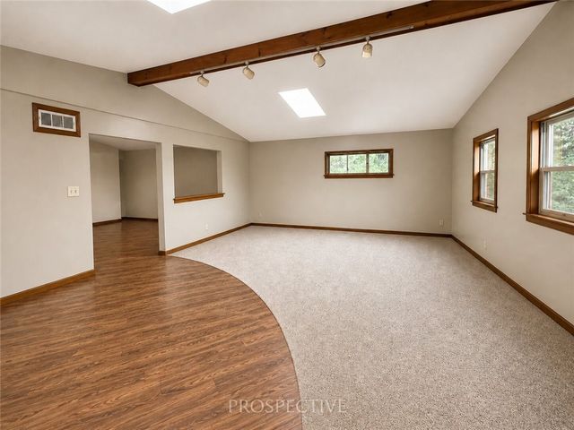 114 Pinoak Ln, North Fayette, PA 15126