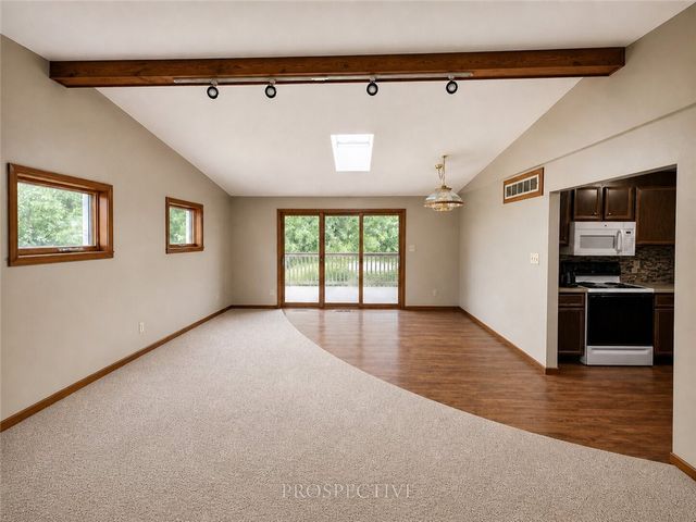 114 Pinoak Ln, North Fayette, PA 15126