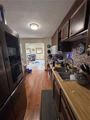 114 Pinoak Ln, North Fayette, PA 15126