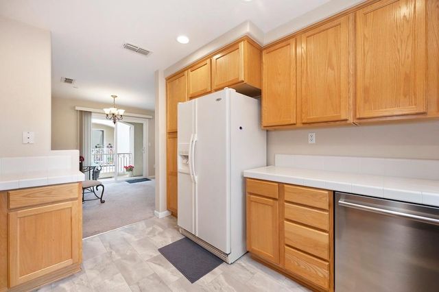 1309 Esplanade Cir, Folsom, CA 95630