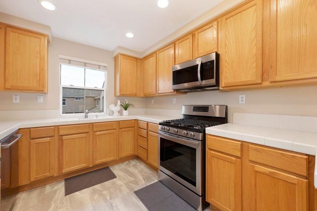 1309 Esplanade Cir, Folsom, CA 95630