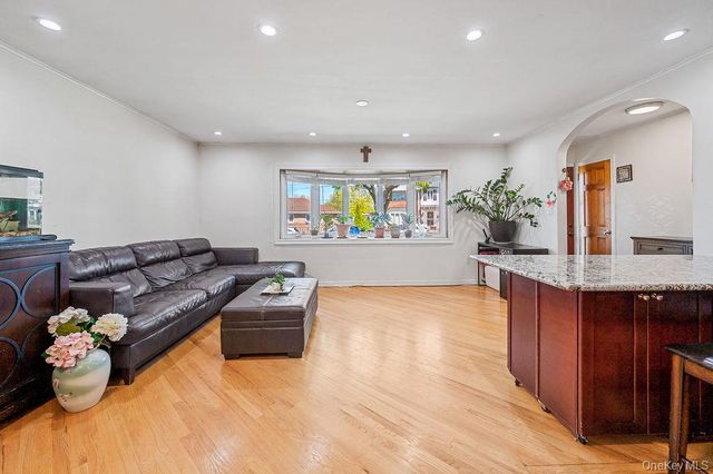 58-12 264th Street, Little Neck, NY 11362