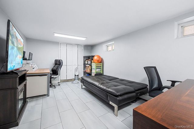 58-12 264th Street, Little Neck, NY 11362