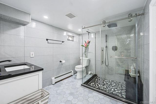 58-12 264th Street, Little Neck, NY 11362