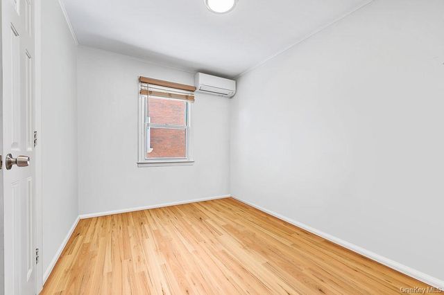 58-12 264th Street, Little Neck, NY 11362