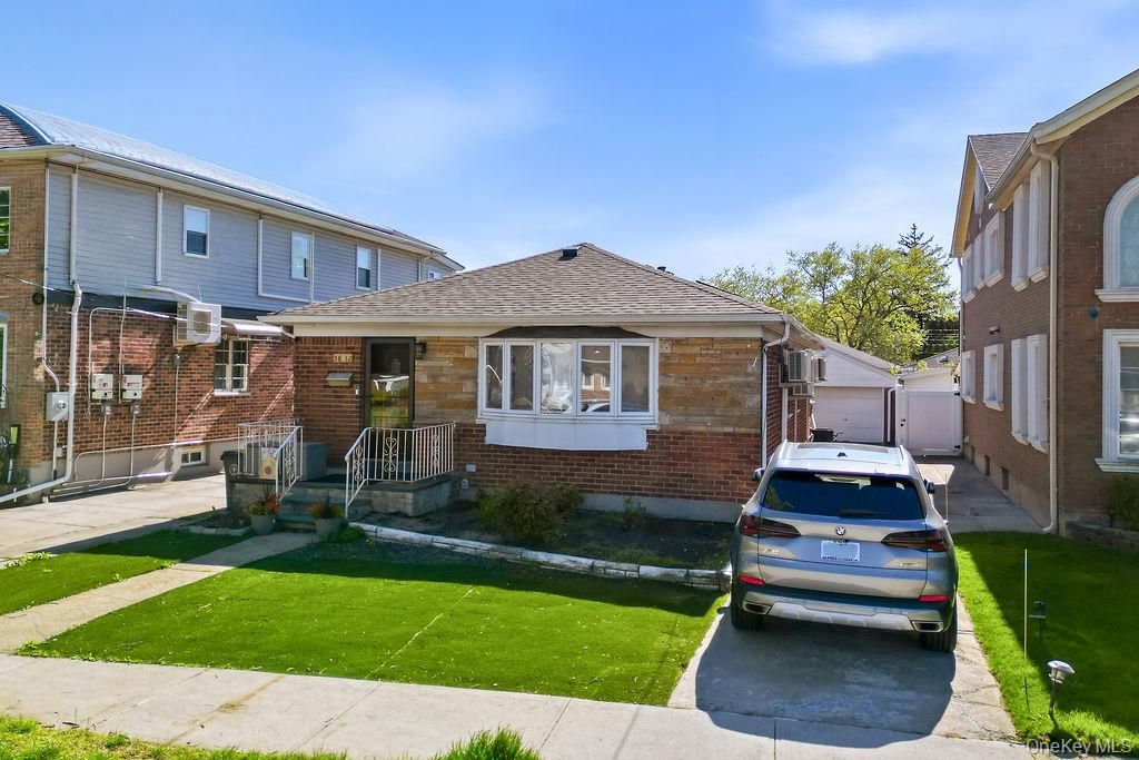 58-12 264th Street, Little Neck, NY 11362