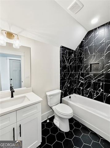 303 Eminence Peak, Rydal, GA 30171