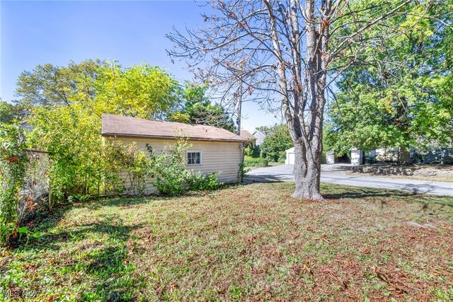 4888 E 85th Street, Garfield Heights, OH 44125