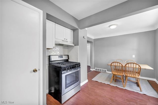 4888 E 85th Street, Garfield Heights, OH 44125