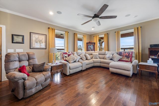 329 Anna Drive, New Hope, AL 35760