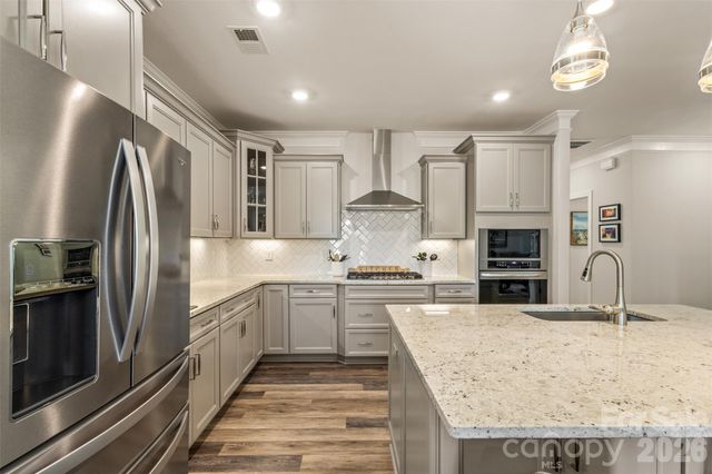 647 R L Stowe Road, Belmont, NC 28012