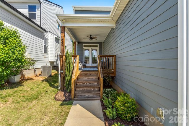 647 R L Stowe Road, Belmont, NC 28012