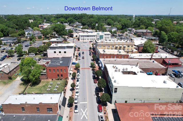 647 R L Stowe Road, Belmont, NC 28012