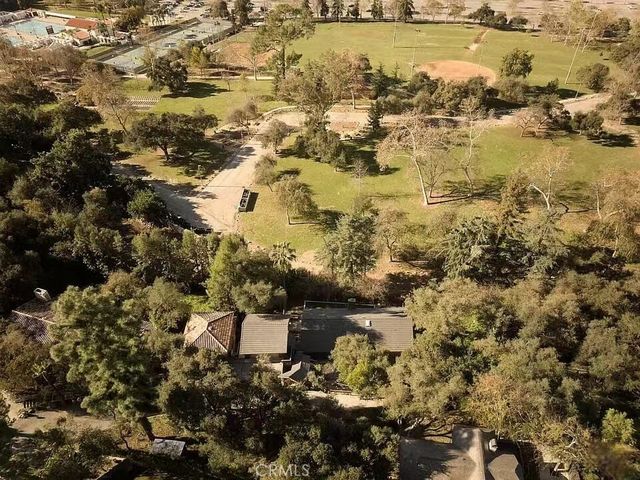 521 Fremont Drive, Pasadena, CA 91103