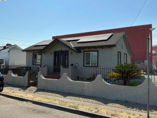 1673 51st Ave, Oakland, CA 94601