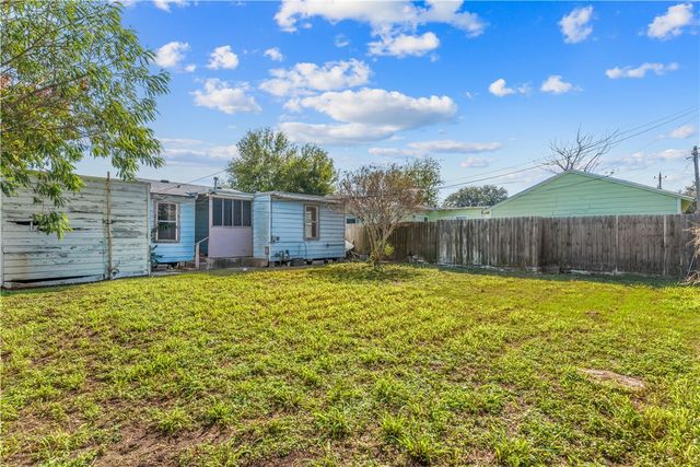 4645 Cheryl Dr, Corpus Christi, TX 78415