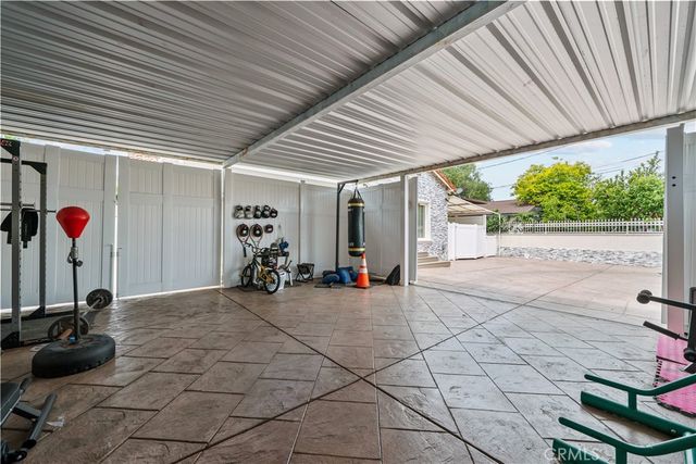 6917 Tyrone, Van Nuys, CA 91405