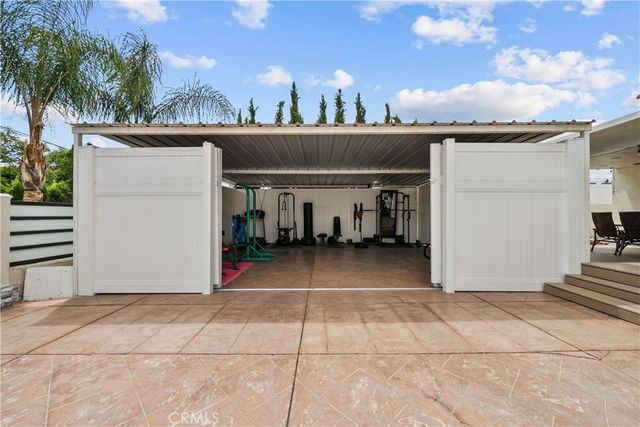 6917 Tyrone, Van Nuys, CA 91405