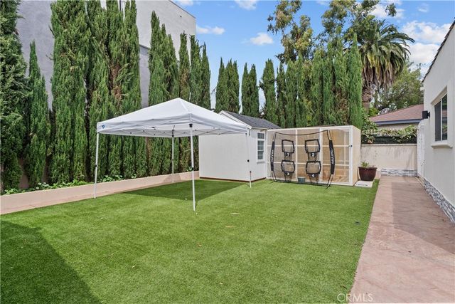 6917 Tyrone, Van Nuys, CA 91405