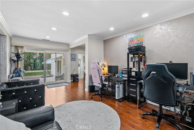 6917 Tyrone, Van Nuys, CA 91405