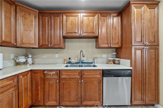 6917 Tyrone, Van Nuys, CA 91405