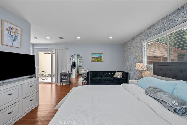 6917 Tyrone, Van Nuys, CA 91405