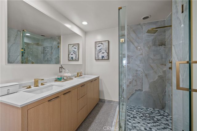 6917 Tyrone, Van Nuys, CA 91405