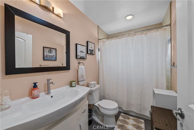 6917 Tyrone, Van Nuys, CA 91405