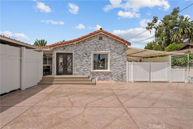 6917 Tyrone, Van Nuys, CA 91405